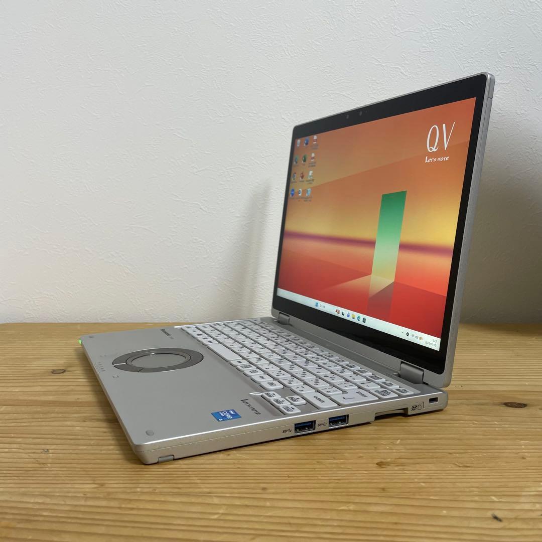 レッツノートCF-QV1/Core i5/メモリ8GB