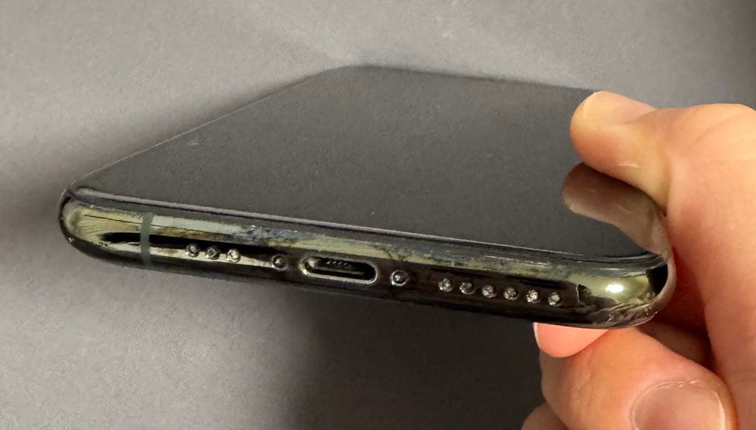 iPhone11Pro ミッドナイトグリーン64GB