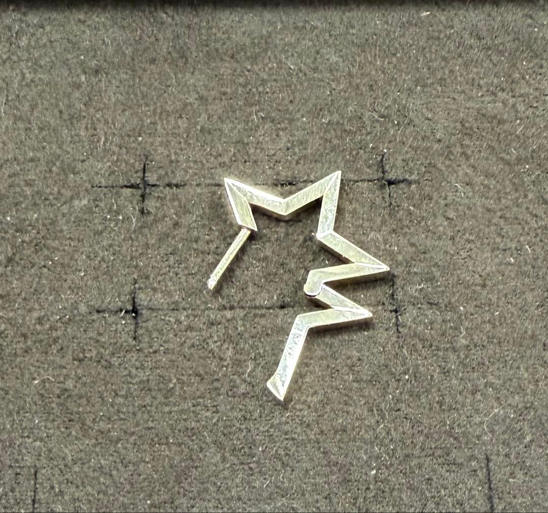 スタージュエリー　星　ピアス　k10