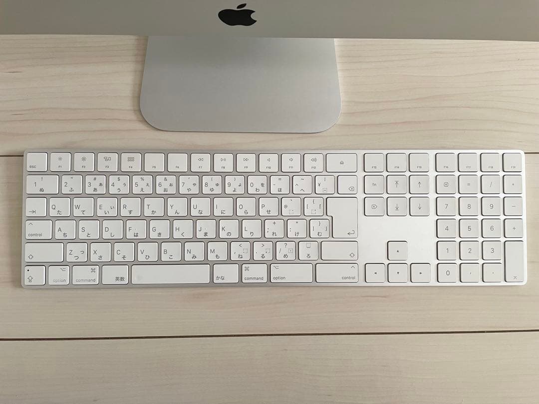 iMac 21.5インチ Retina 4K 2017 16GB 1TB