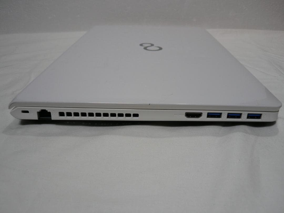 富士通 LIFEBOOK FMVWW13W i3搭載 16GB SSD120GB