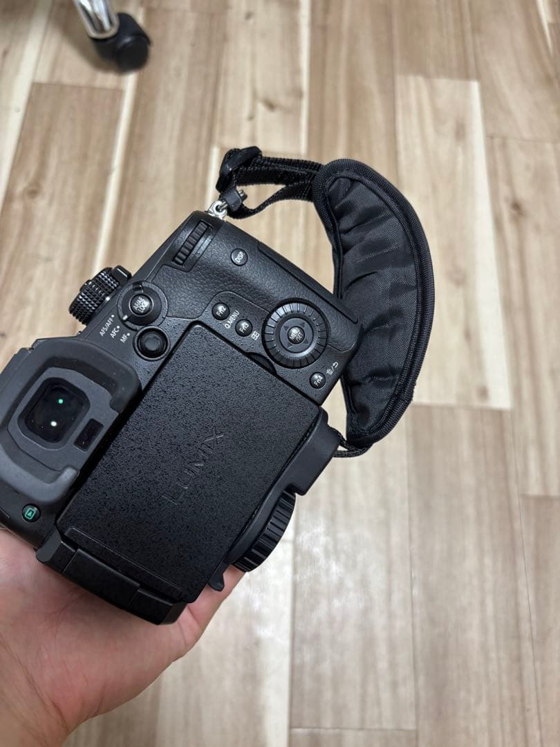 パナソニック LUMIX GH5／オリンパスF2.8 プロレンズ ／ 三脚