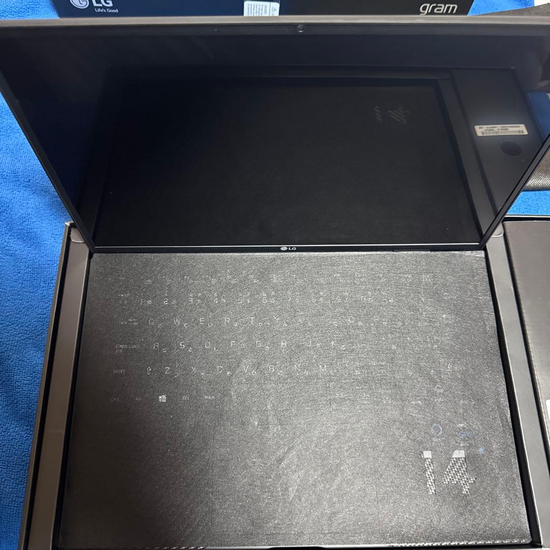 LG gram 14Z90P-KA55J ノートPC