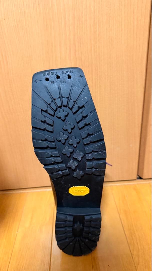 テレマークブーツ　革靴　クリスピー　28cmくらい