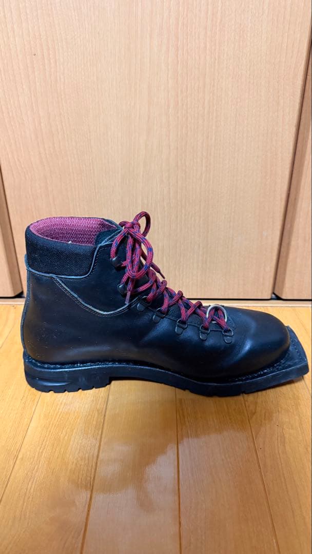 テレマークブーツ　革靴　クリスピー　28cmくらい