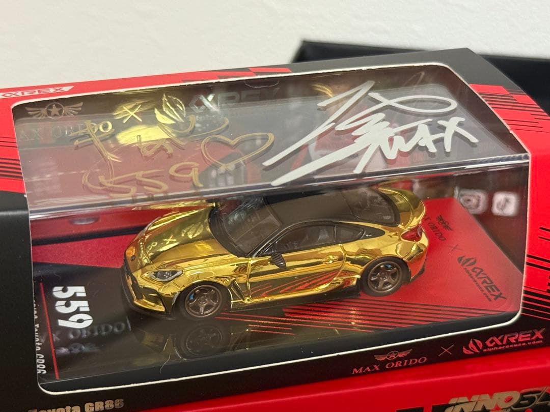 Inno64 1/64 Max Orido GR86限定 サイン入り2台セット