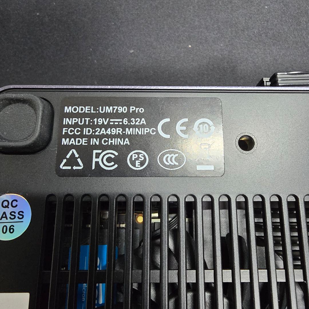 MINISFORUM UM790 Pro 本体（CPUユニットのみ）