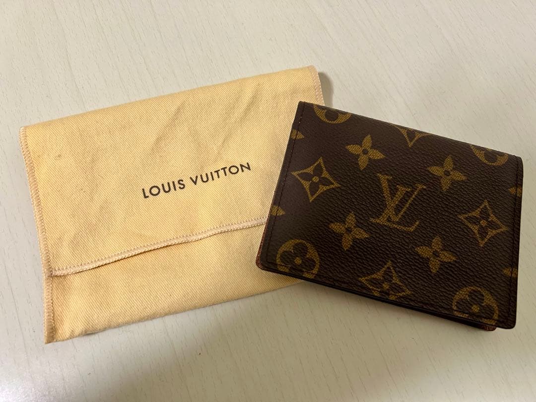 ルイヴィトン パスケース 名刺入れ【新品未使用】