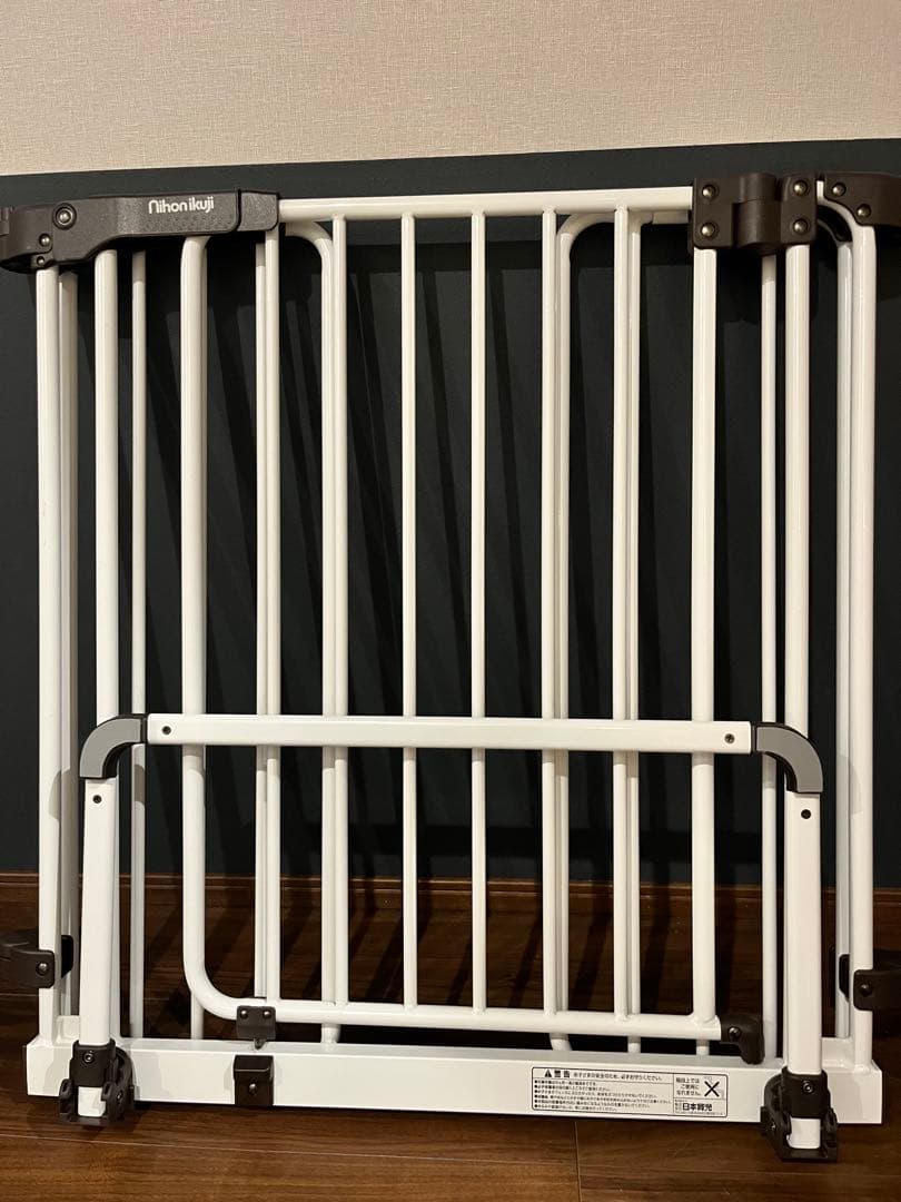 日本育児　おくトビラ　Sサイズ　白