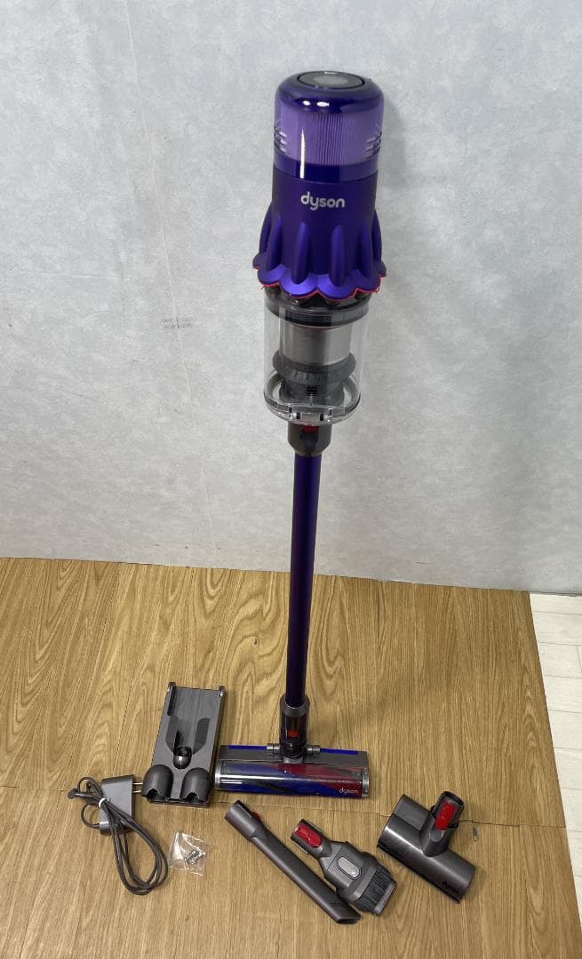 Y☆717 　ダイソン 掃除機　Digital slim fluffy　SV18