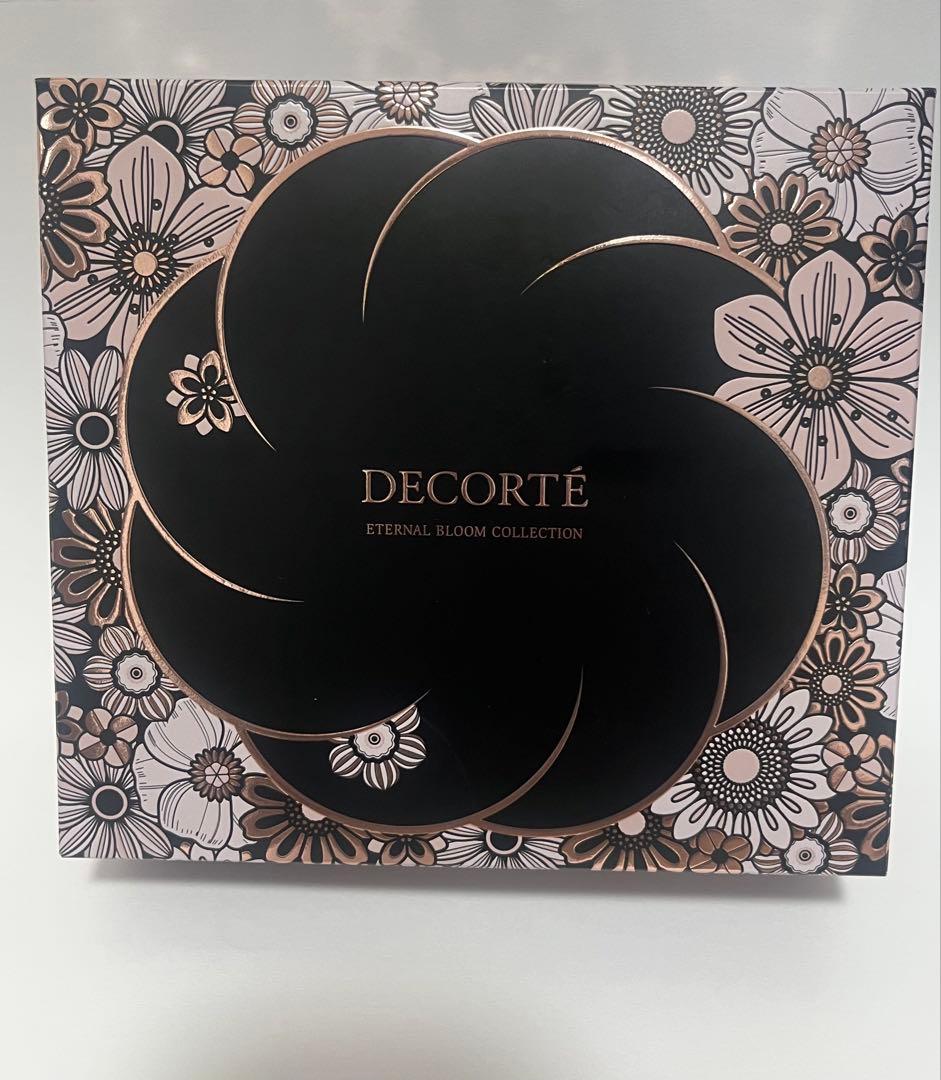 コスメデコルテ　クリスマスコフレ　2025 エターナル ブルーム　コレクション