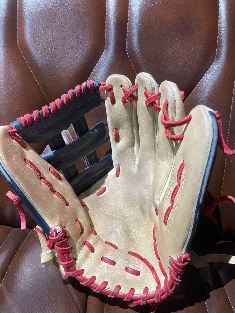 ローリングス　オールラウンドグラブ　メジャーモデル　軽量グラブ