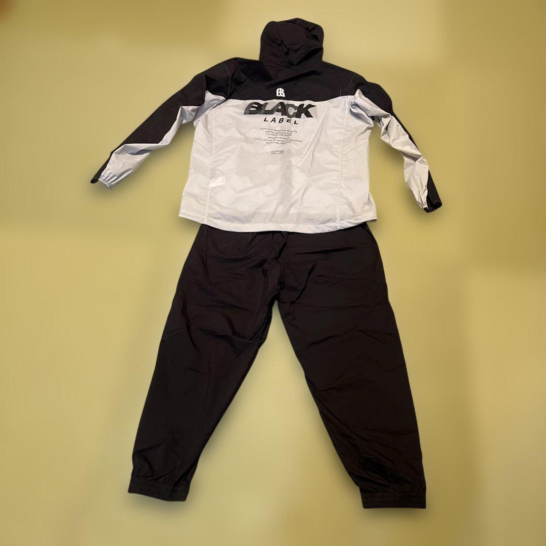 urika　DUFFER ライトシェルパーカー