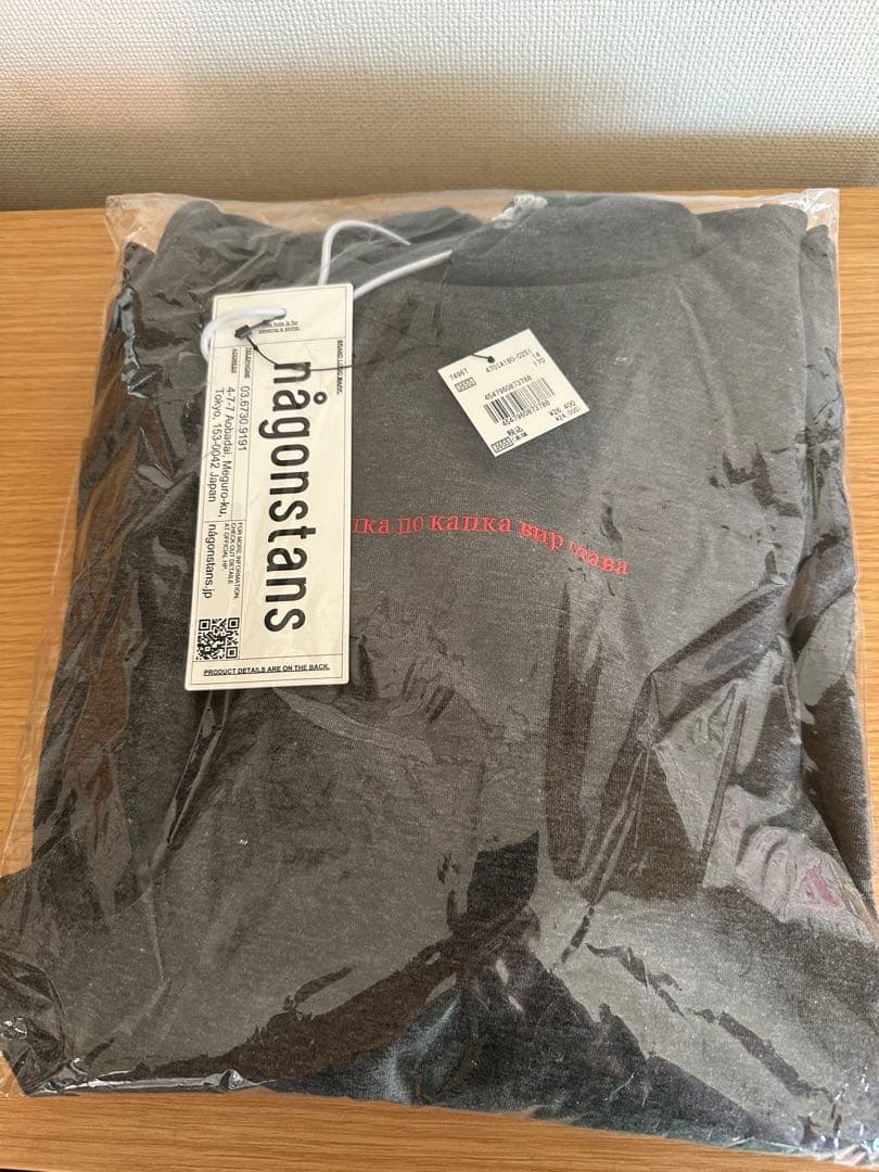 nagonstans ナゴスタンス　フーディーパーカー　新品未使用