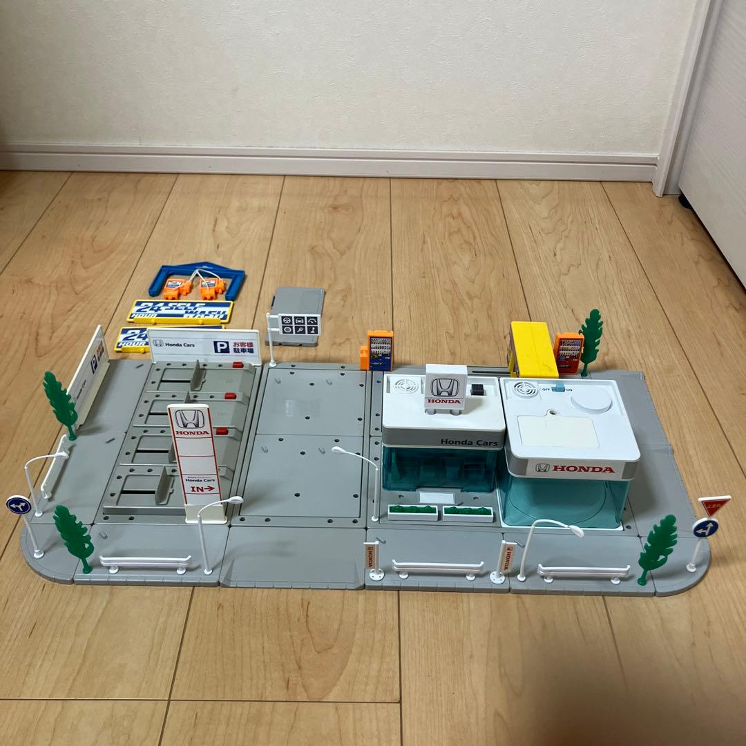 トミカタウン　ホンダカーズ　洗車場