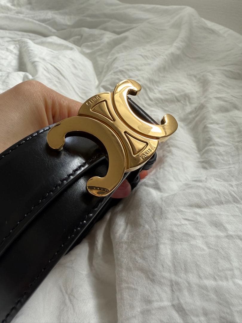 CELINE ミディアム トリオンフ ベルト