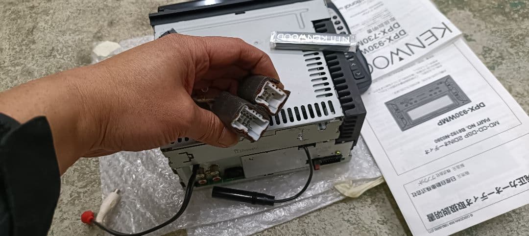 M*O様 KENWOOD DPX-930WMP 希少オーディオ日産純正Nfit.