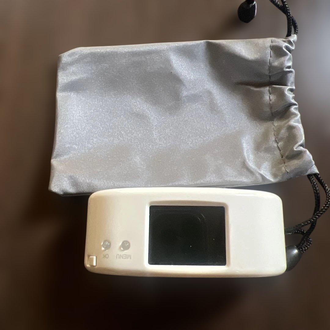 デジタルハリネズミ2+++ 白　電池なし　完動品　袋付き