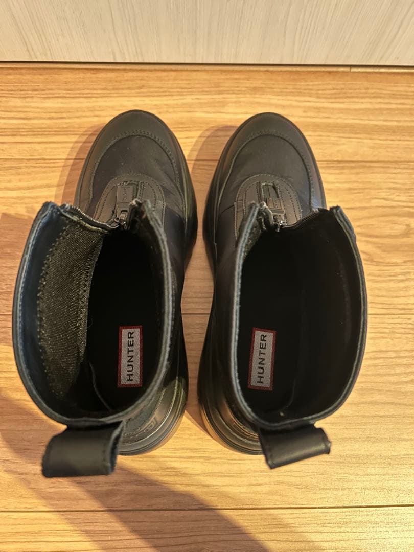 HUNTER REFINED EXPLORED ジップショートブーツ