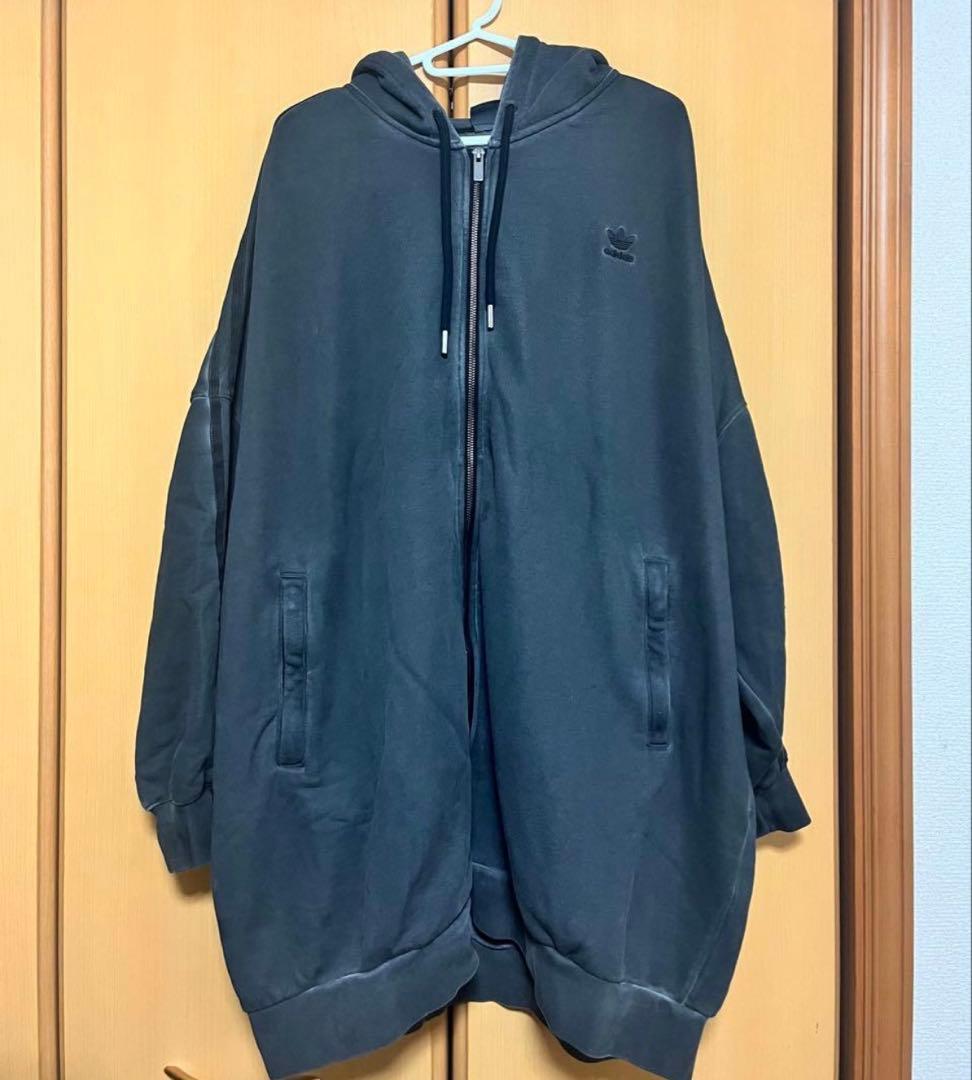 アディレニウム　アディダス　 フルジップパーカー XS