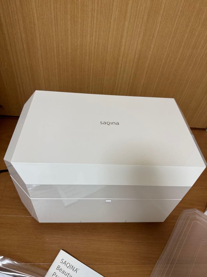 saqinalulucie サキナルルシェ　美顔器　スチームケア　美容機器