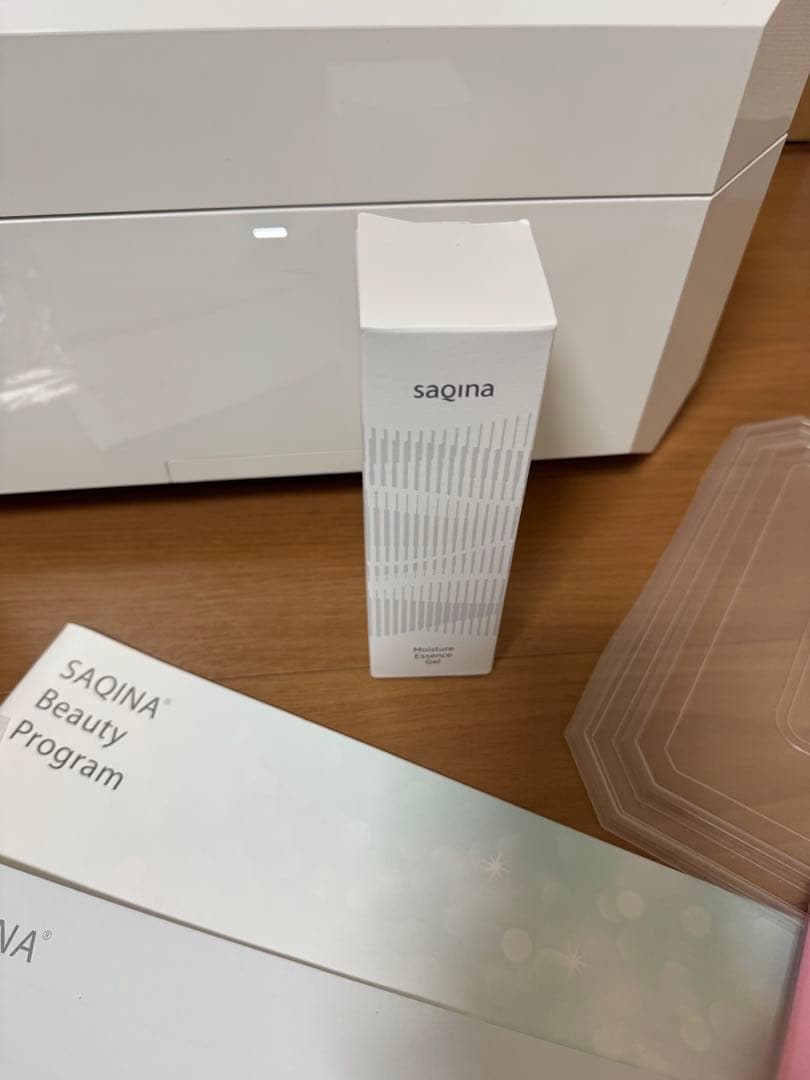 saqinalulucie サキナルルシェ　美顔器　スチームケア　美容機器