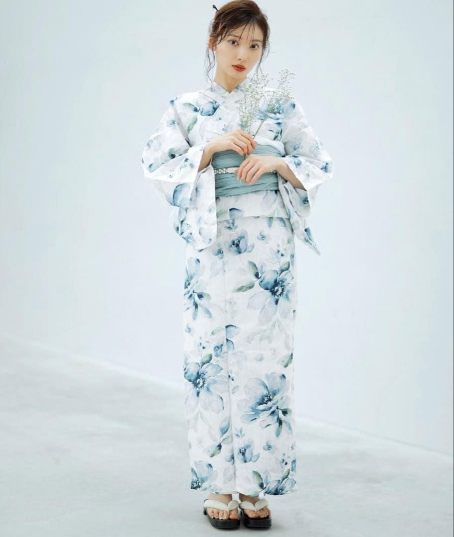 花柄浴衣 水色帯 下駄付き