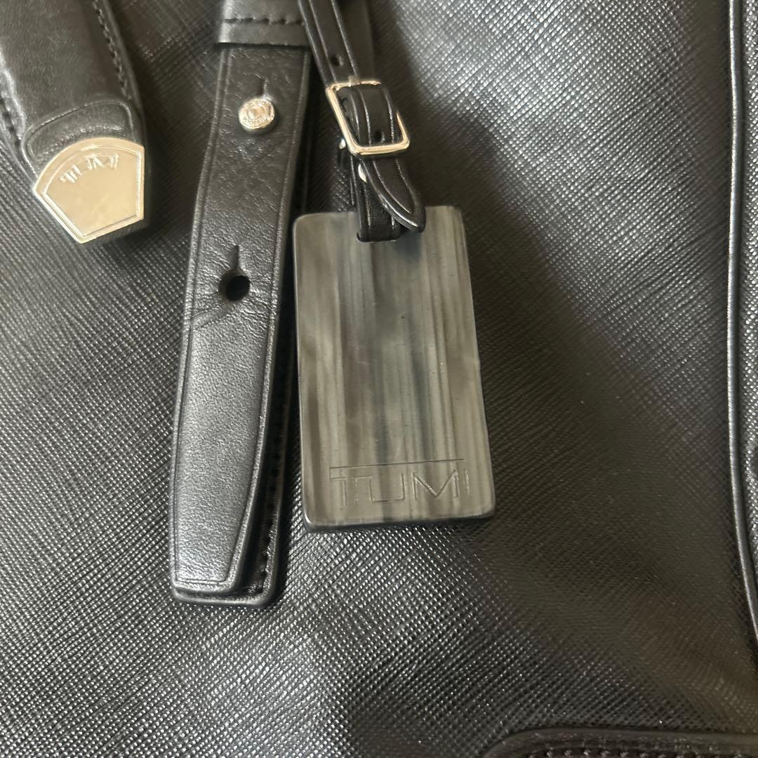 **wkaさま専用　TUMI トートバッグ美品