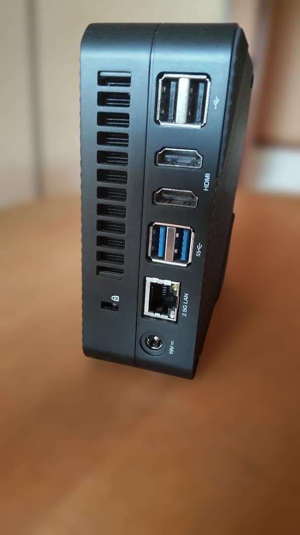 koheiさん専用　MINISFORUM um560XT Ram16G