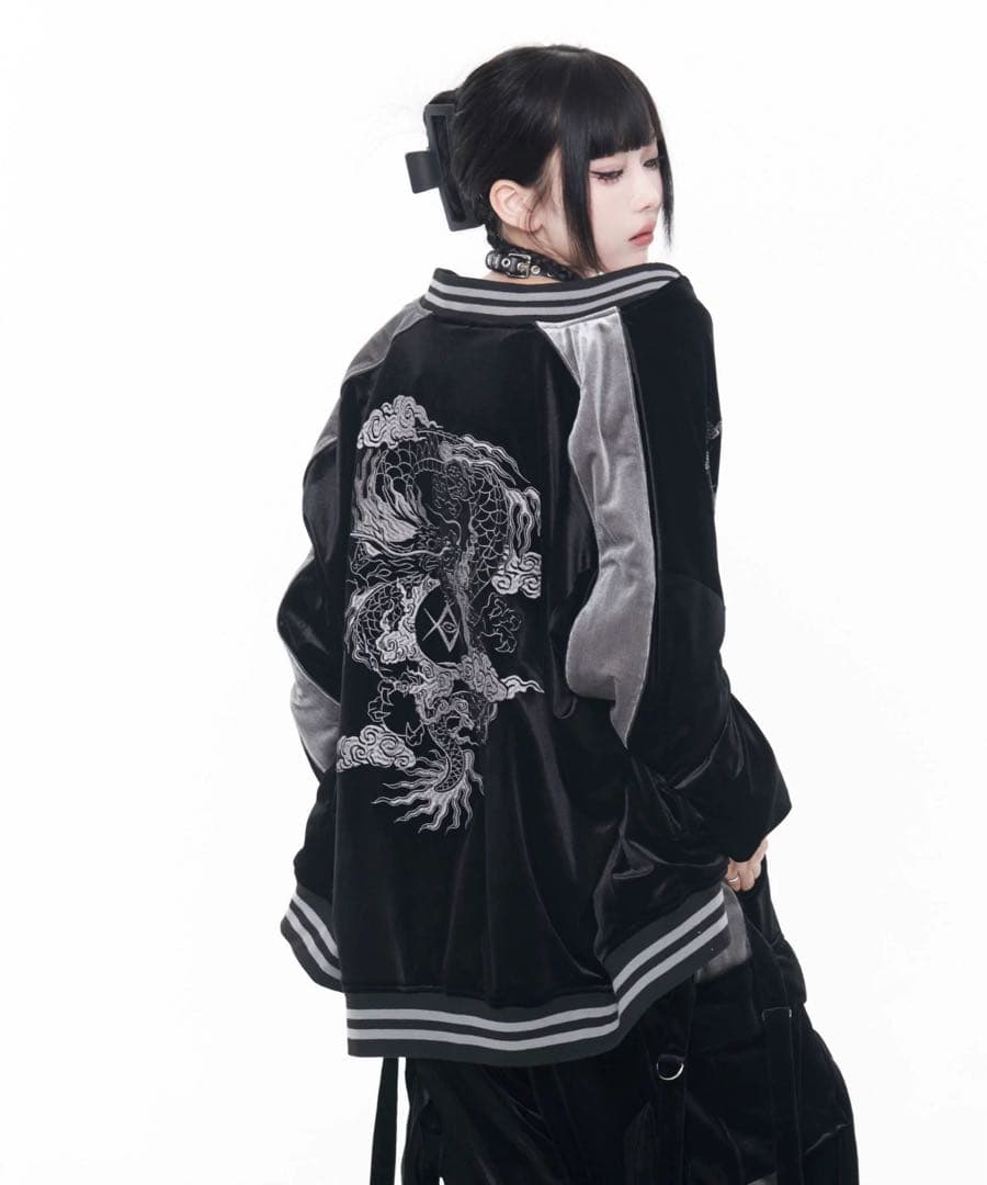 【レア】REFLEMレフレム　ドラゴン刺繍ベロアスカジャンBlack
