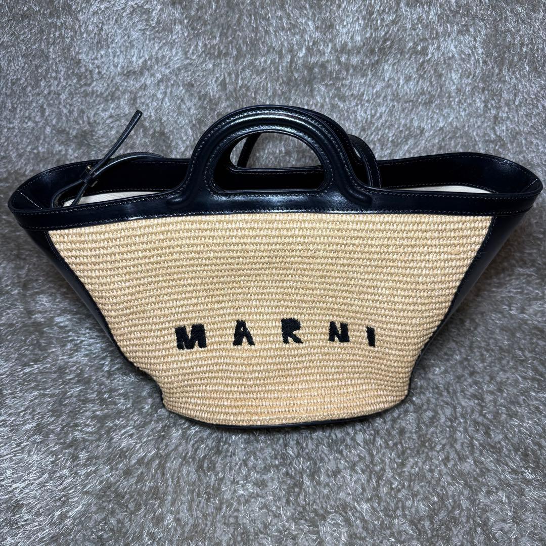 MARNI かごバッグ　ブラック