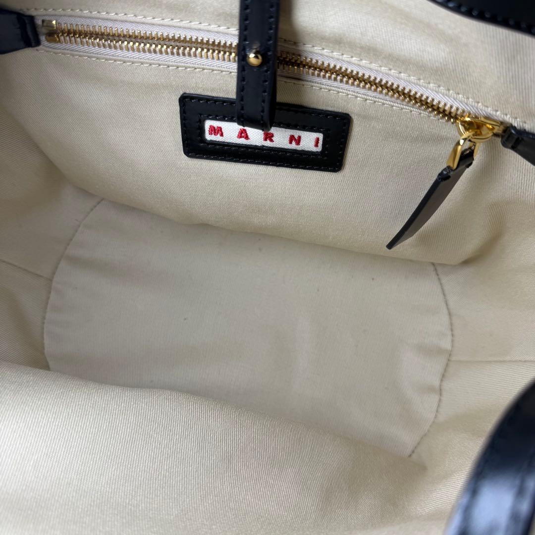 MARNI かごバッグ　ブラック