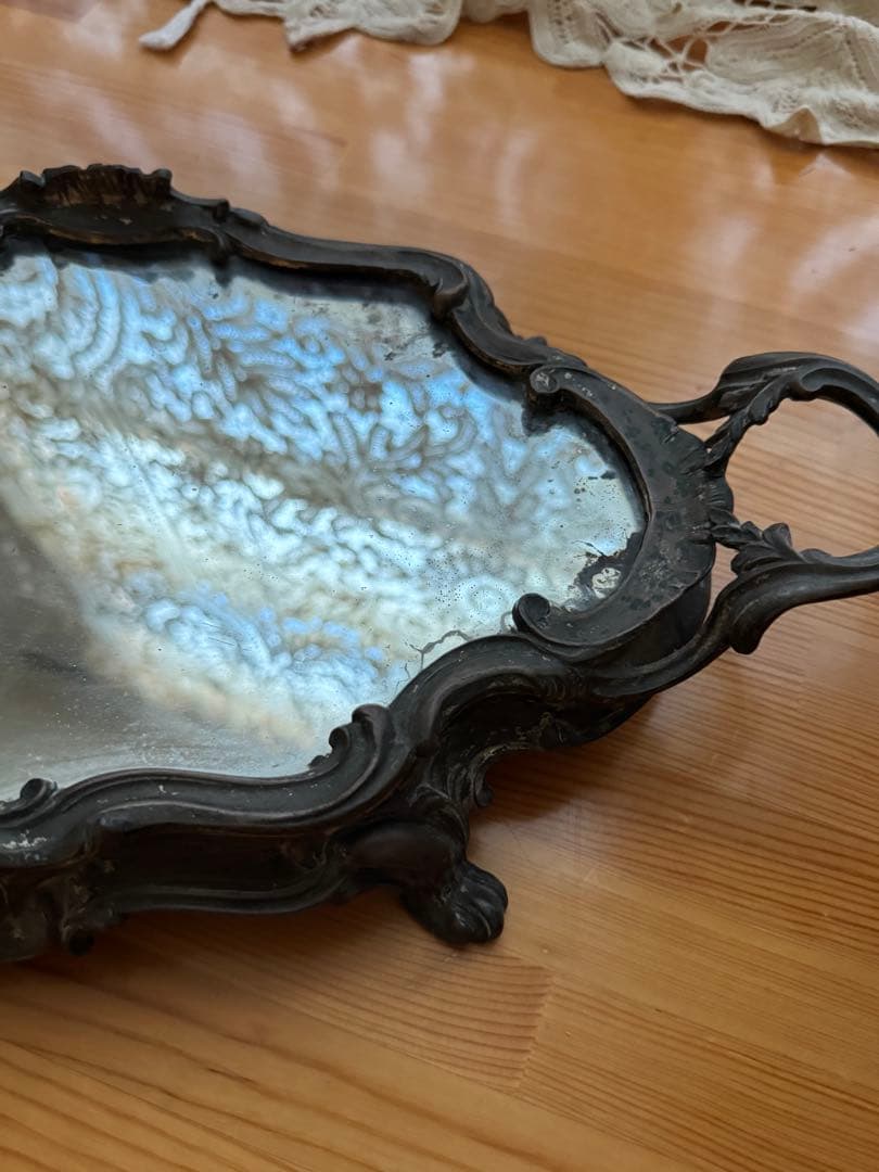 アンティーク ジャルディニエールとミラートレイのセット