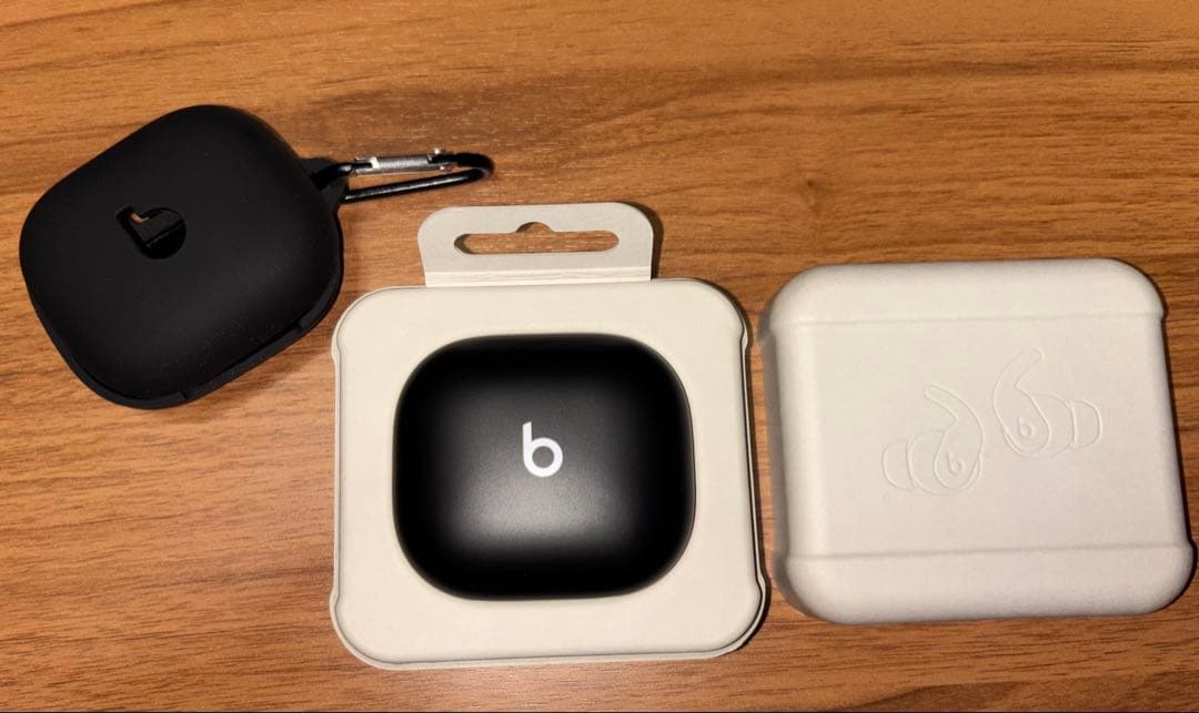 PowerBeats Fit ワイヤレスイヤホン ＋イヤホンケース