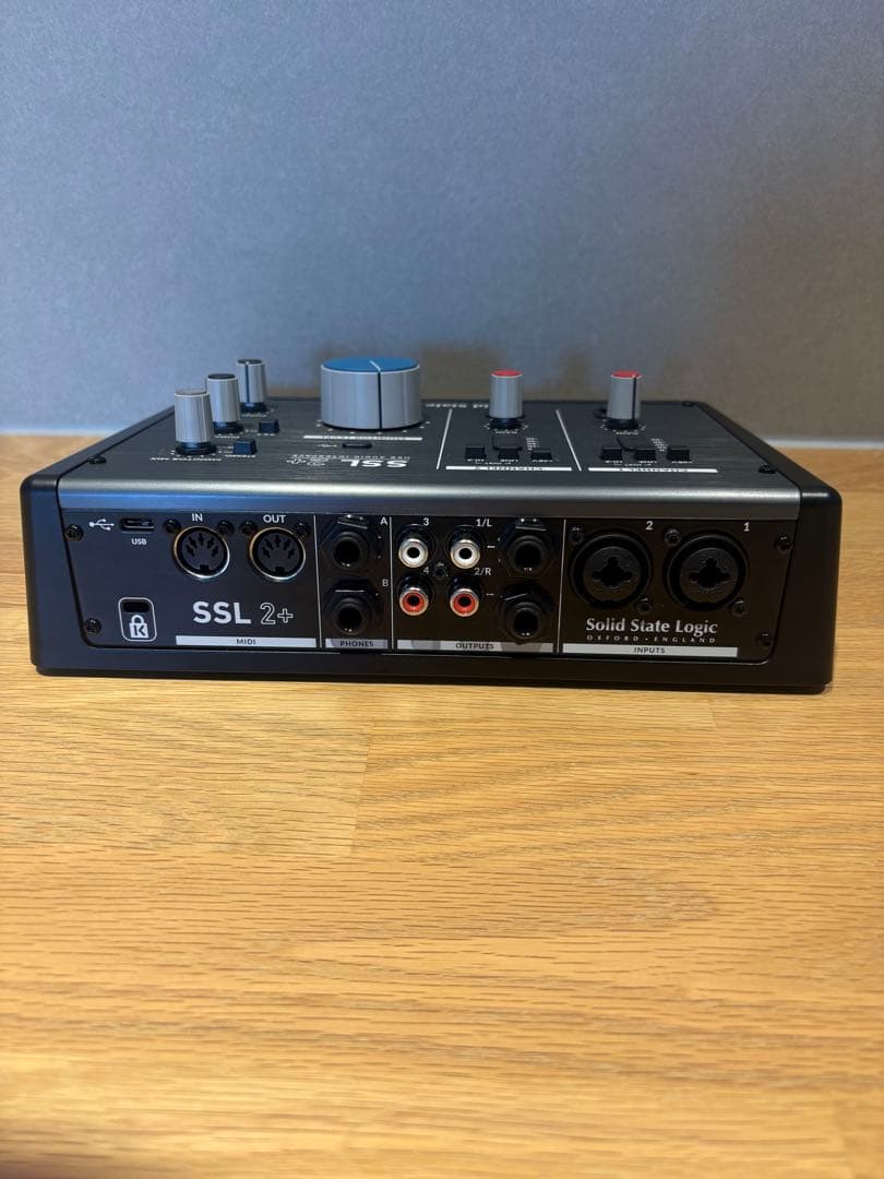 SSL 2+ USBオーディオインターフェイス