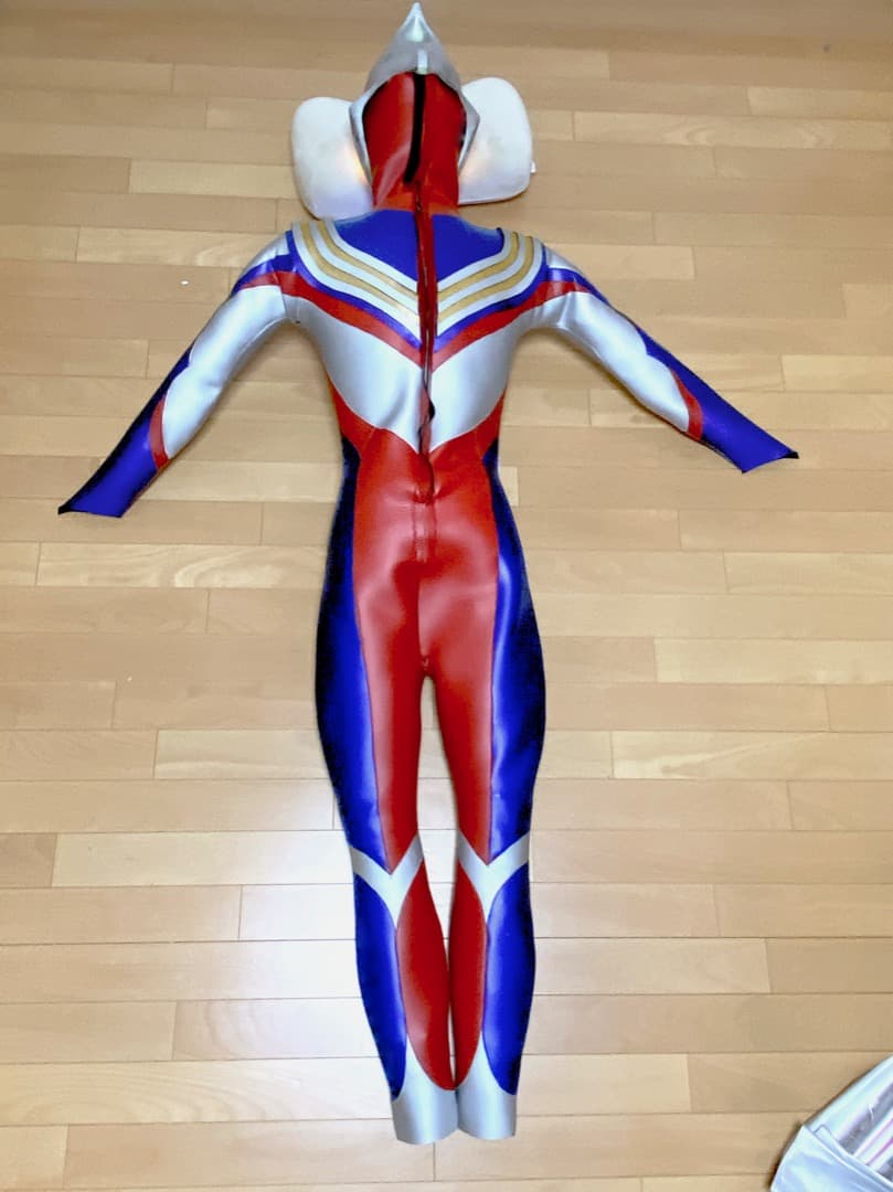 ウルトラマン ティガ アトラクション用スーツ コスチューム一式 1/1