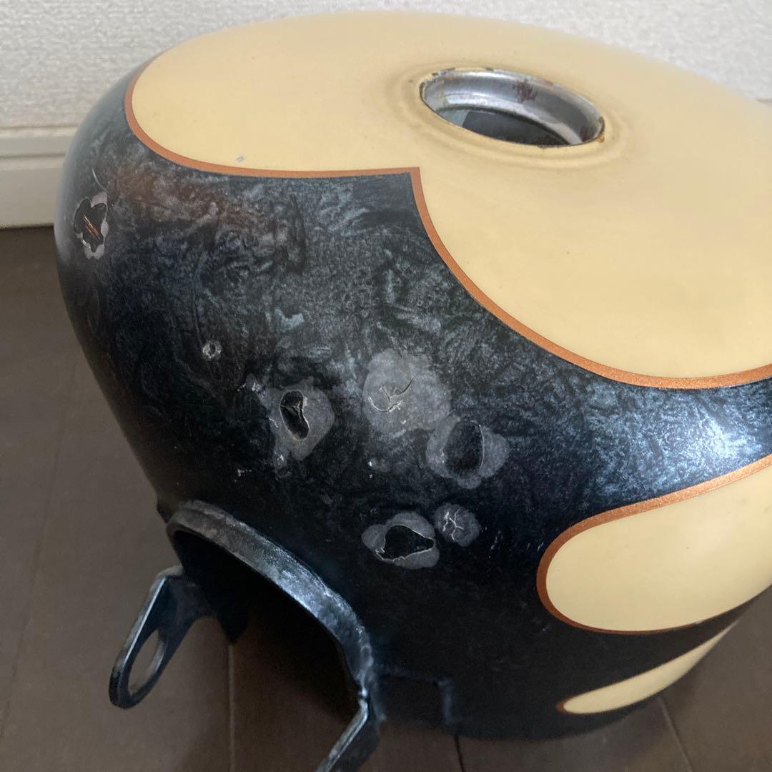 スポーツスター　タンク　ハーレーダビッドソン　2.25ガロン