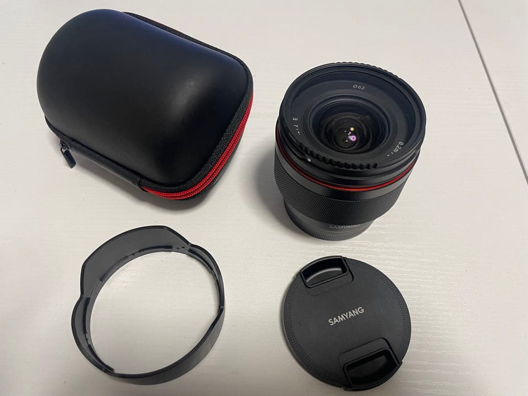SAMYANG AF 12mm F2.0 ソニーEマウント　各種フィルター付き