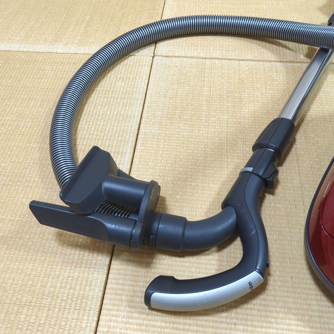 Miele Compact C2 Cat＆Dog 赤色掃除機 吸引力調整付き