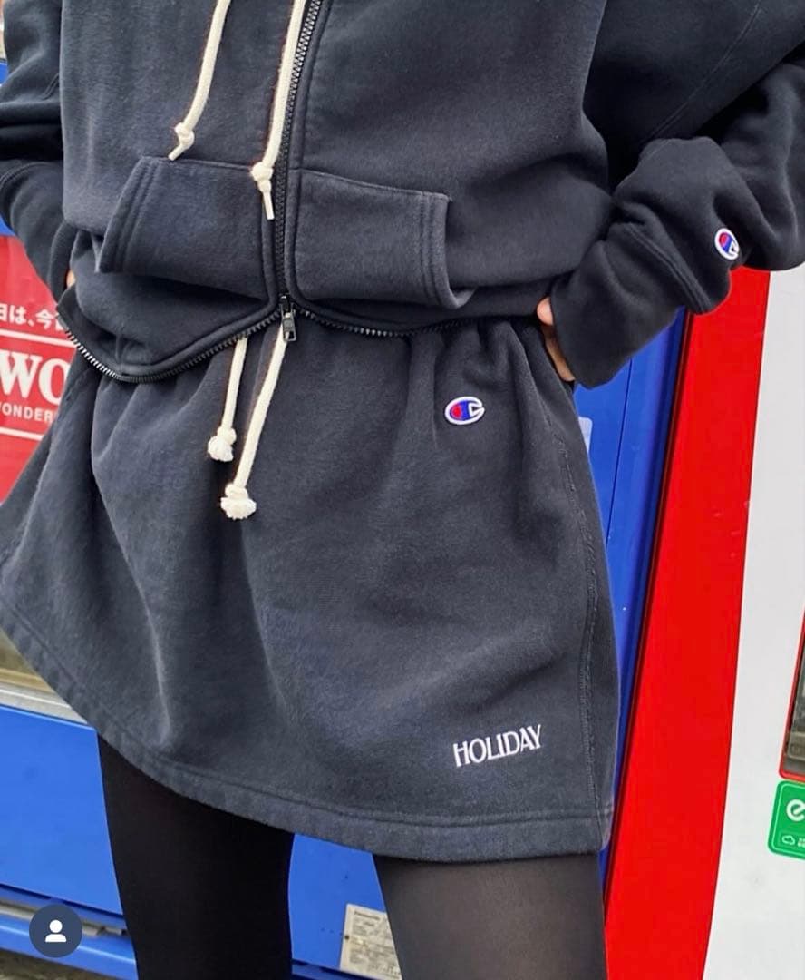 新品holiday ジャーナルスタンダードChampion ブラックミニスカート