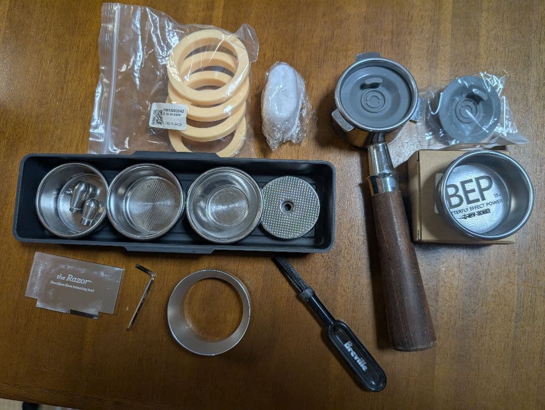 Breville エスプレッソマシン シルバー