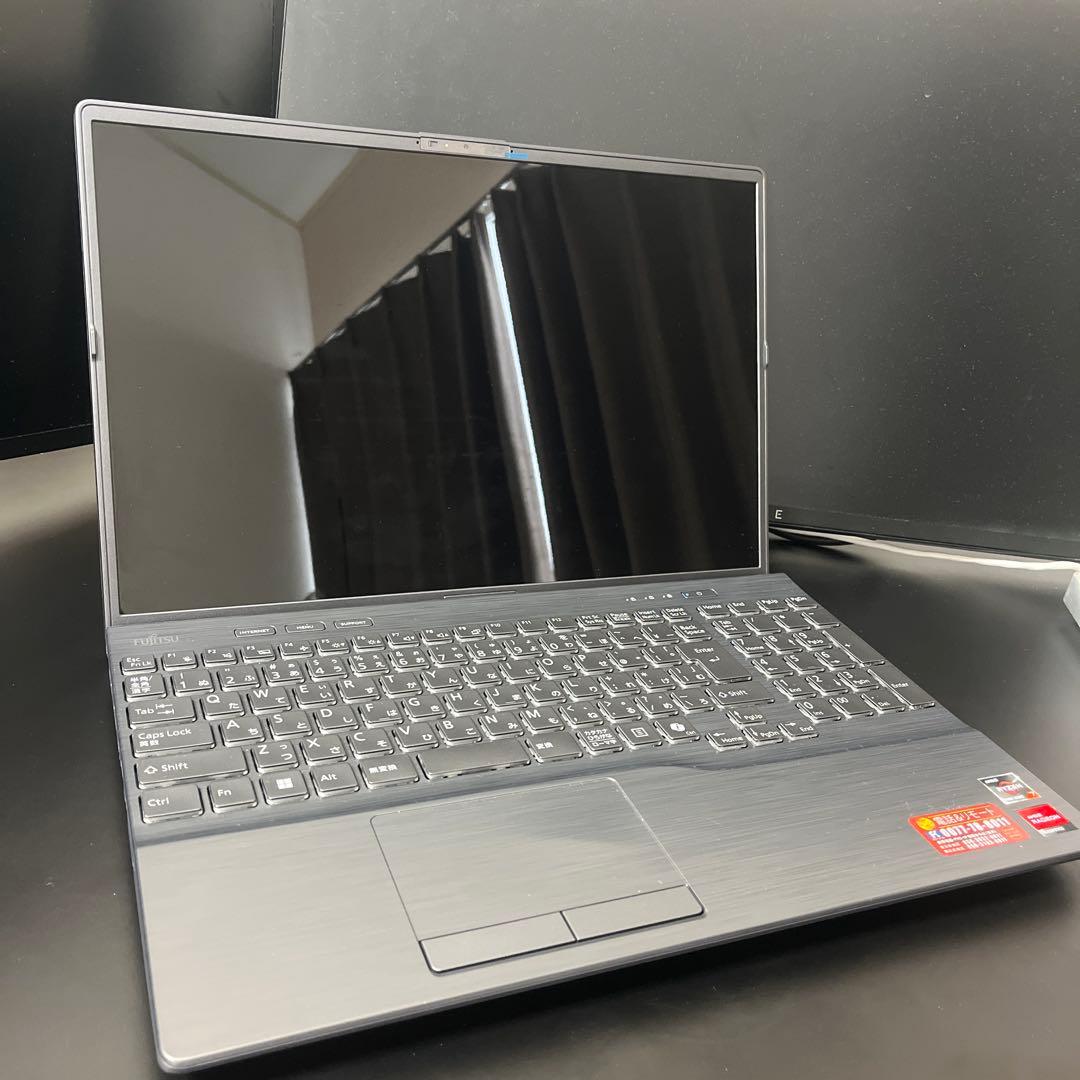 【極美品】ノートパソコン 富士通FMV LIFEBOOK FMVA52J3BB