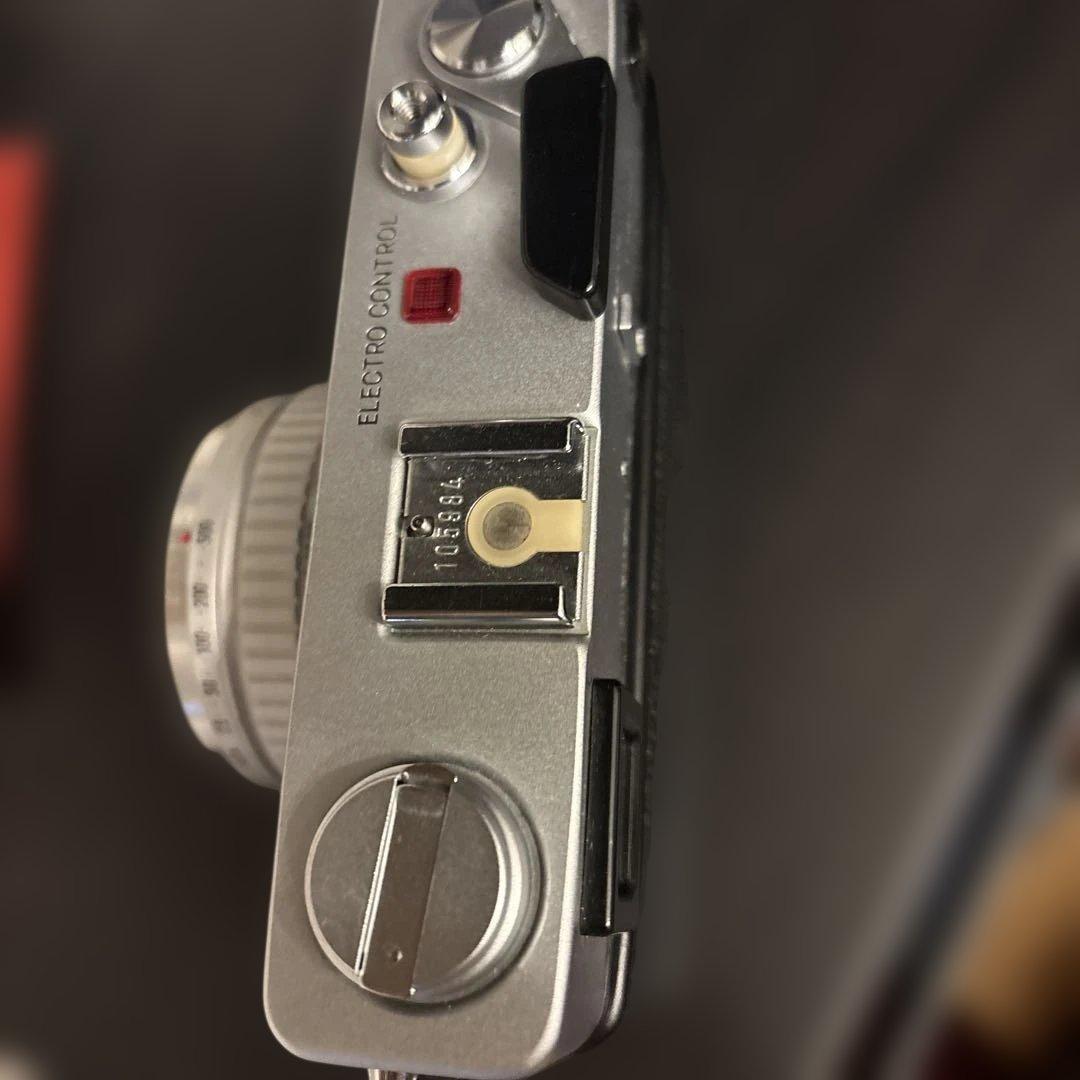 Minolta Hi-Matic E フィルムカメラ