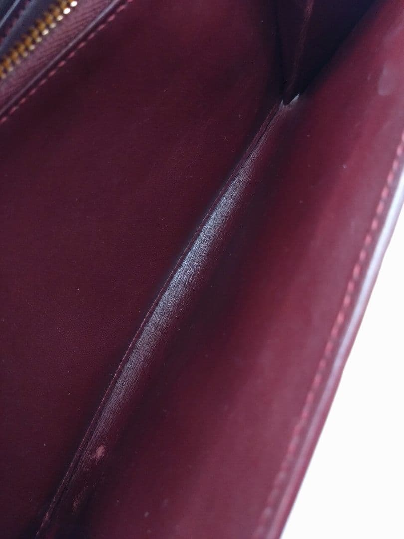 ルイヴィトン　ポルトフォイユサラ　モノグラム　ヴェルニ　エナメル長財布