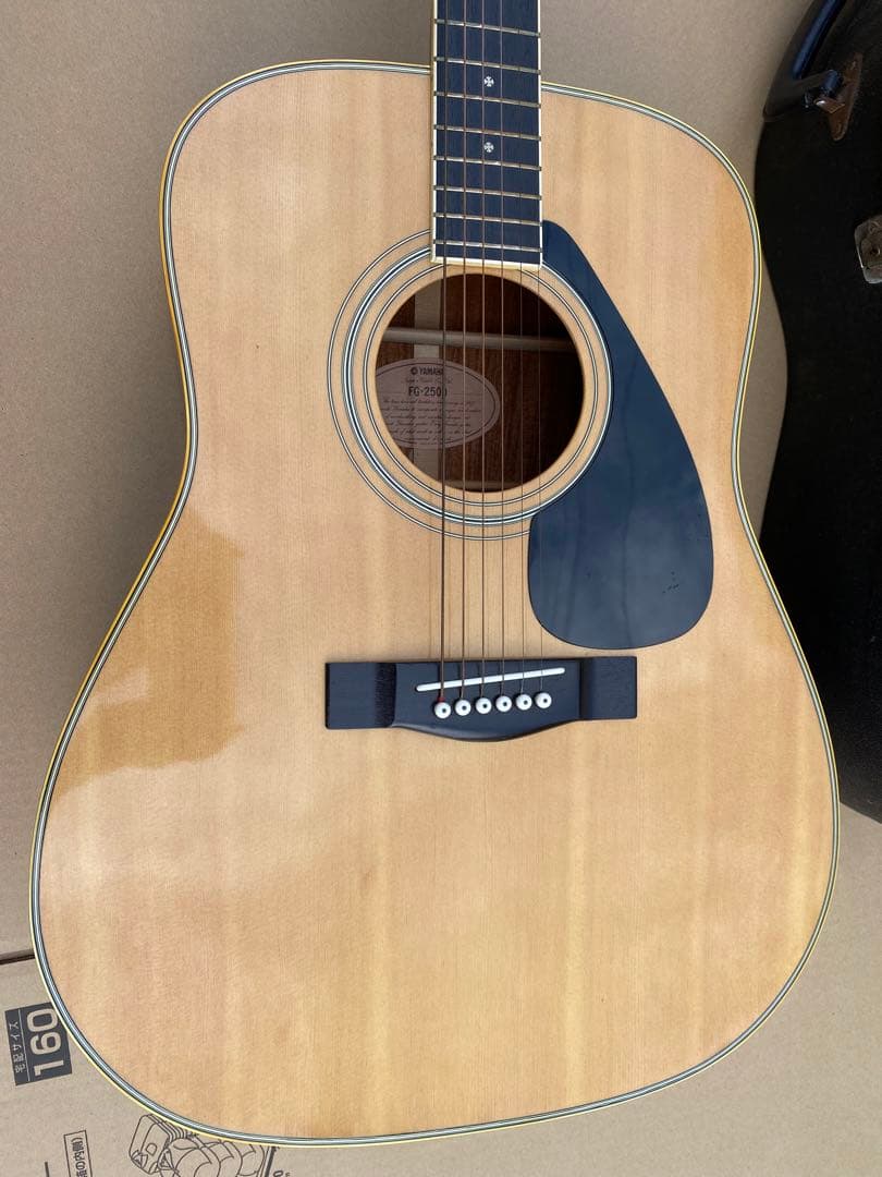 ギター YAMAHA FG-250D
