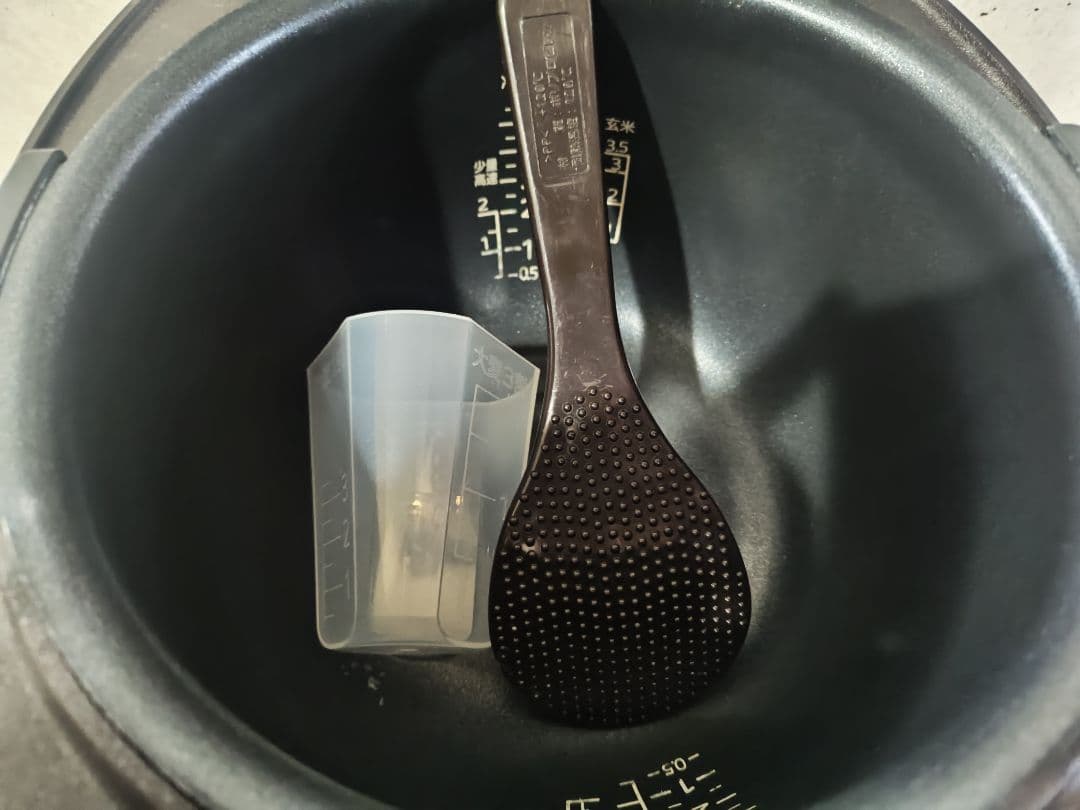 2024年製 TIGER IH炊飯器 JPW-D100 5.5合炊き ブラウン