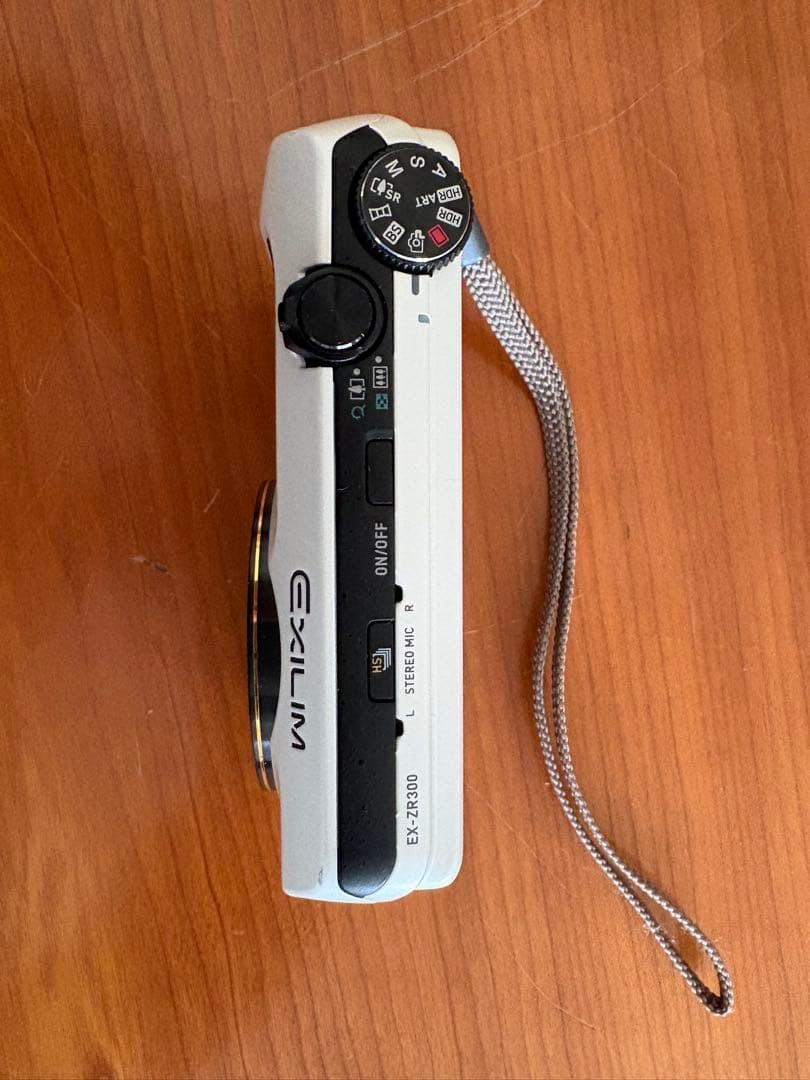 s*a様 CASIO EX-ZR300 コンパクトデジタルカメラ