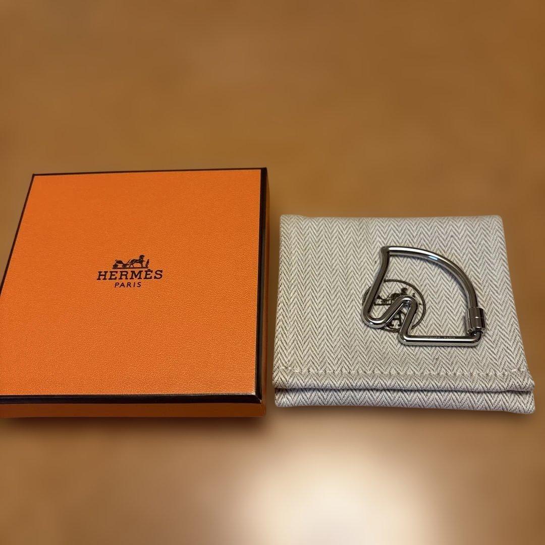 HERMES シルバー キーホルダー　ウマ