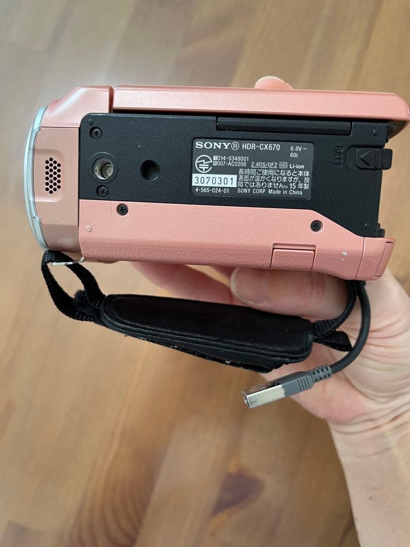 SONY HDR-CX670 ビデオカメラ 本体 ピンク 三脚付き