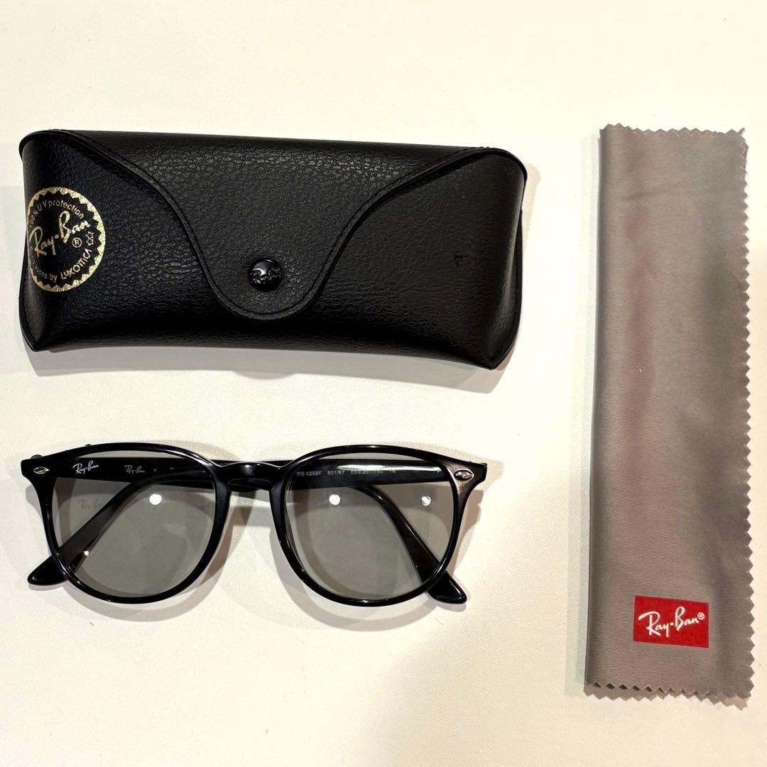 【極美品】Rayban レイバン RB4259F 601/87 ライトグレー